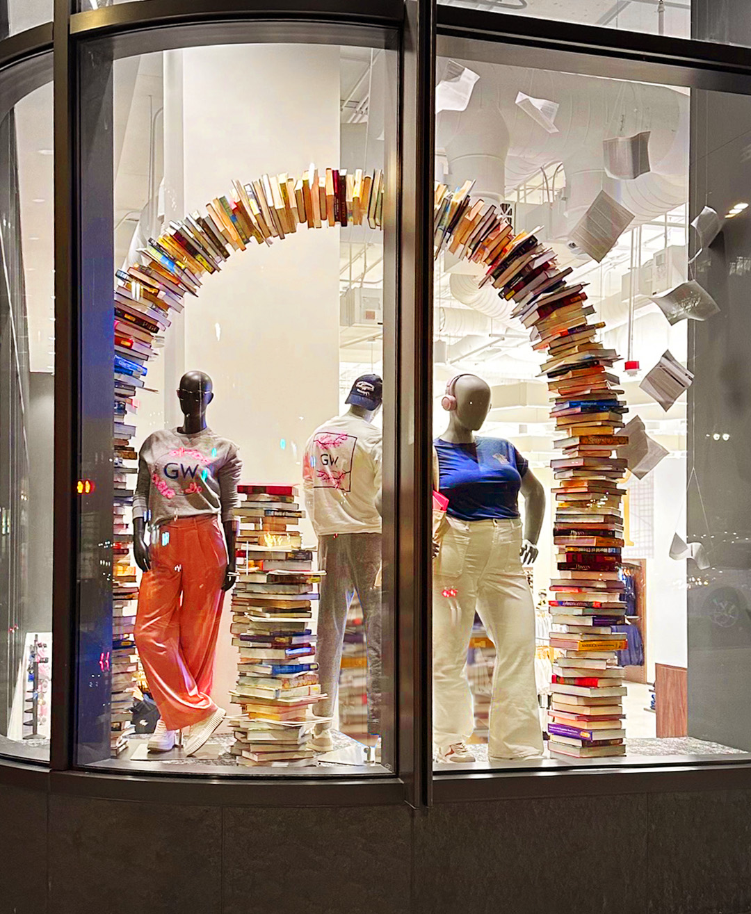 George Washington Bookstore - Image 1