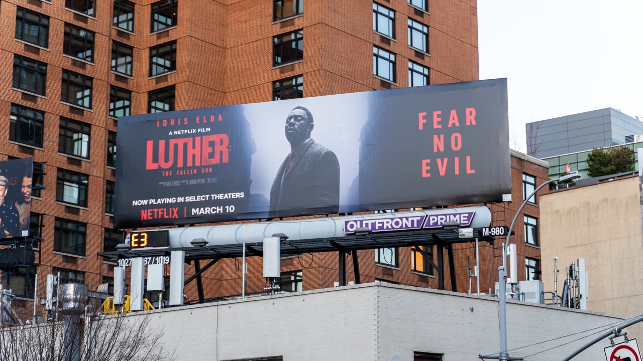 Luther: The Fallen Sun - Image 2